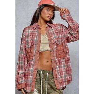 POL - FLANNEL BUTTON DOWN WITH ELBOW PATCH